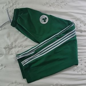 Boston Celtics Adidas Youth Large (14/16) warm-up track pants